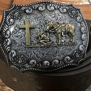 Elegant Black and Gold Western Belt